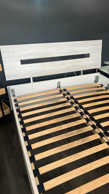 Bed 160/200 beschikbaar voor biedingen