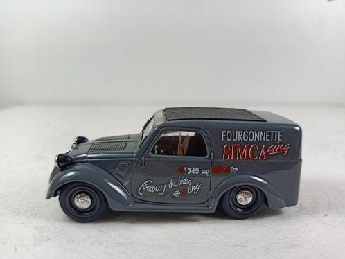 brumm 1/43  simca  bestel, Hobby en Vrije tijd, Modelauto's | 1:43, Zo goed als nieuw, Auto, Overige merken, Ophalen of Verzenden