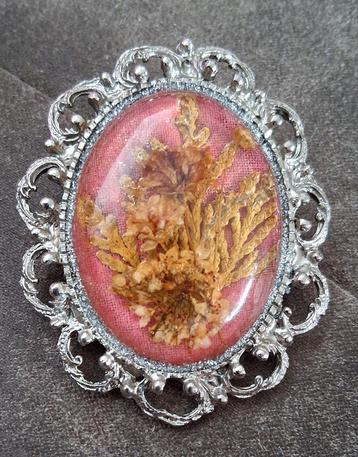 Vintage Broche Speld Droogbloemen Zilverkleurig beschikbaar voor biedingen