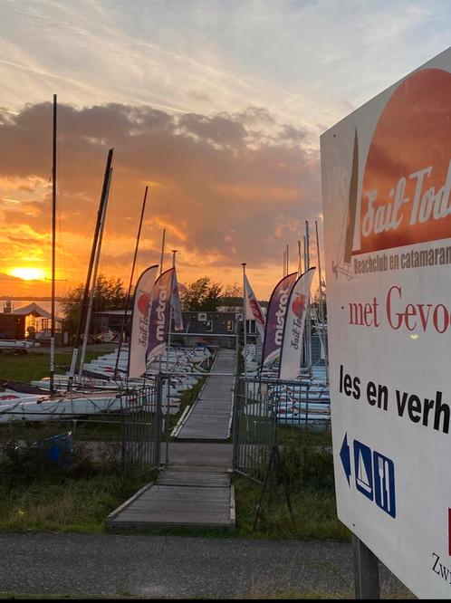 Jaar lang onbeperkt catamaranzeilen voor slechts 640 euro, Watersport en Boten, Catamarans, Zo goed als nieuw, Ophalen of Verzenden