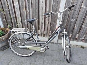 Rih damesfiets beschikbaar voor biedingen