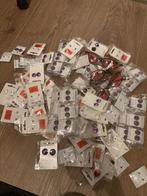 Partij oorbelletjes en drie paar zonnebrillen nieuw, Overige materialen, Overige kleuren, Nieuw, Ophalen of Verzenden