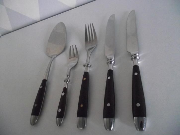 4 st RVS bakeliet bestek taartschep rostfrei Beram 1960 p st, Antiek en Kunst, Antiek | Bestek, Ophalen of Verzenden