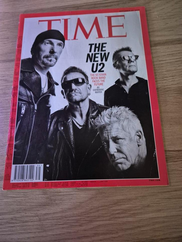 U2 verzameling boeken, Boeken, Tijdschriften en Kranten, Zo goed als nieuw, Ophalen