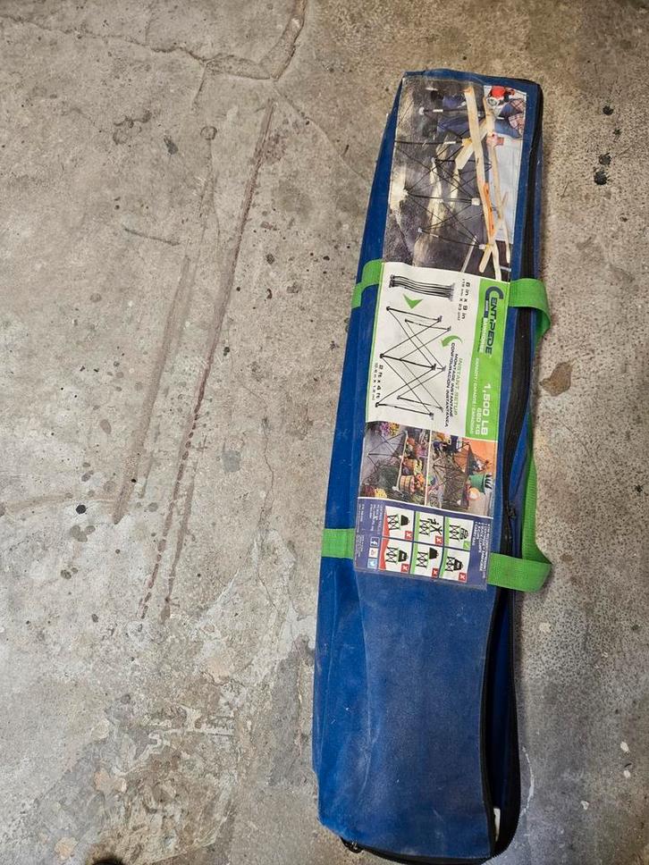 Werktafel - Opvouwbaar, Doe-het-zelf en Verbouw, Gereedschap | Zaagmachines, Gebruikt, Overige typen, Ophalen of Verzenden