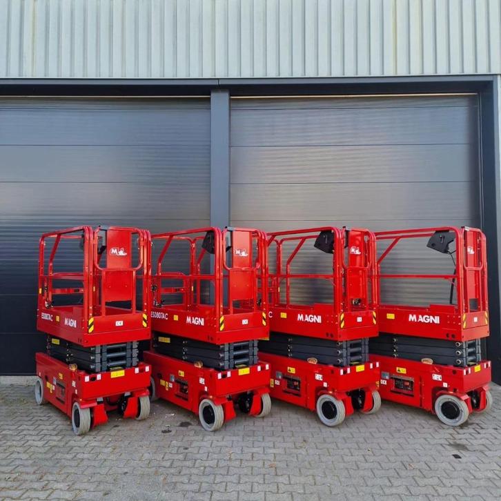 Kwalitatief betaalbare Magni hoogwerkers, Zakelijke goederen, Machines en Bouw | Liften, Steigers en Ladders, Ophalen