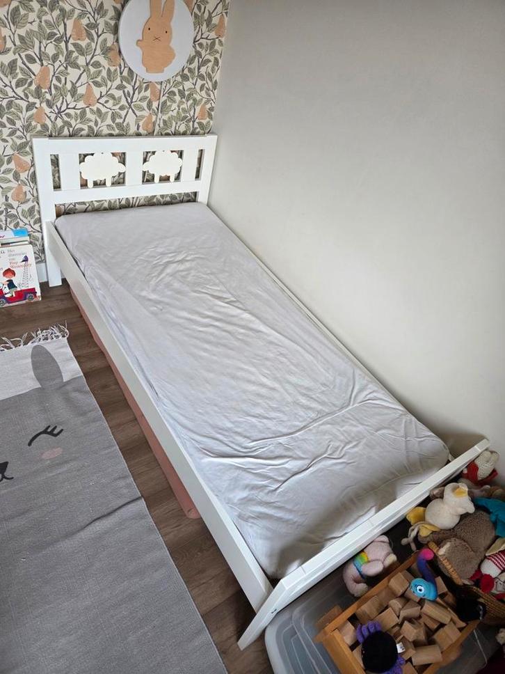 IKEA KRITTER kinderbed (70x160cm) (zonder matras), Kinderen en Baby's, Kinderkamer | Bedden, Gebruikt, 140 tot 160 cm, 70 tot 85 cm
