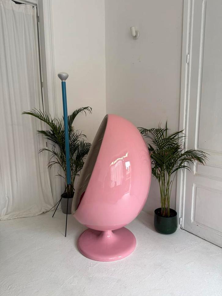 Roze Egg pod chair design Draaistoel, Huis en Inrichting, Stoelen, Eén, Leer, Ophalen