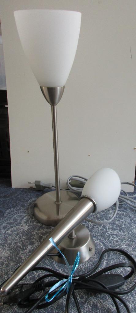 3 x rvs tafellamp / wandlamp met witte glazen kap, Huis en Inrichting, Lampen | Tafellampen, Gebruikt, Minder dan 50 cm, Glas