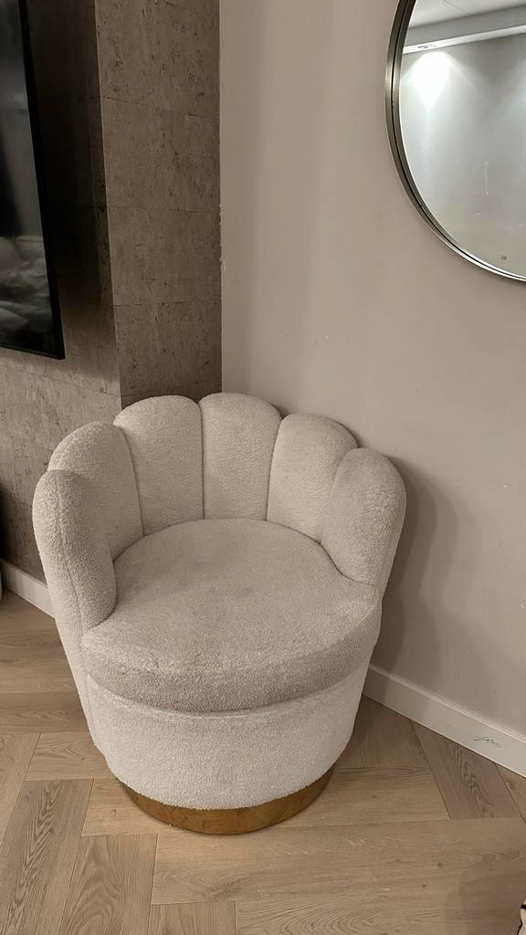 Witte teddy fauteuil met gouden onderstel, Huis en Inrichting, Stoelen, Gebruikt, Eén, Stof, Wit, Ophalen