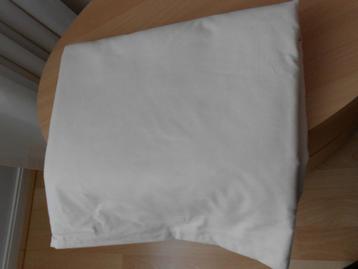 Dekbedovertrek 2x eenpersoons 140x220cm. beschikbaar voor biedingen