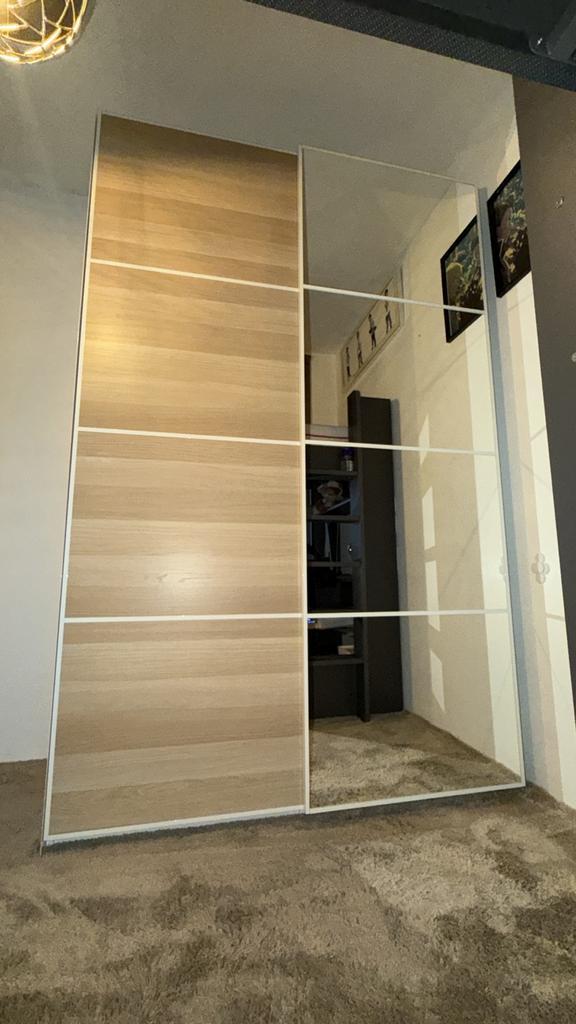 IKEA Pax kledingkast met schuifdeuren, Huis en Inrichting, Kasten | Kledingkasten, Zo goed als nieuw, 200 cm of meer, 150 tot 200 cm