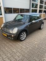 Mini 1.6 16V AUT 2006 …lees tekst…, Auto's, Mini, Zwart, 4 cilinders, 4 stoelen, Metallic lak