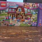 Lego friends 41126 manege, Ophalen of Verzenden, Zo goed als nieuw