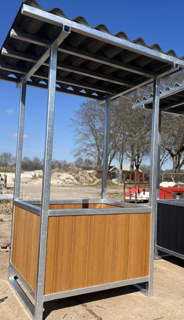 Diverse stal-accessoires, Dieren en Toebehoren, Stalling en Weidegang, 4 paarden of pony's of meer