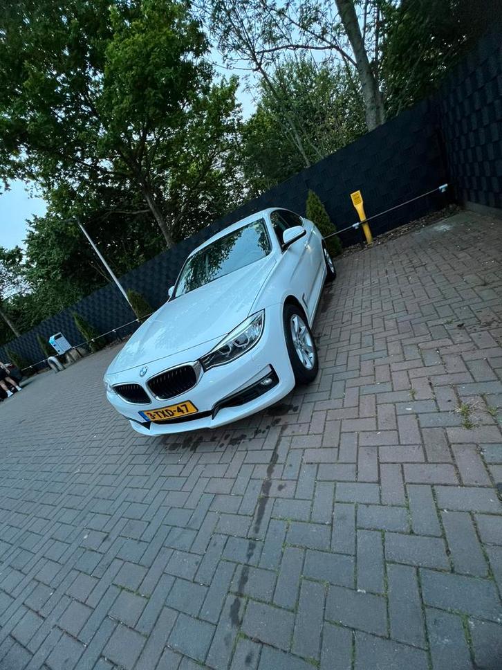BMW 3-Serie GT 320I Aut8 2014 Wit, Auto's, BMW, Particulier, 3-Serie GT, Benzine, B, Hatchback, Automaat, Origineel Nederlands