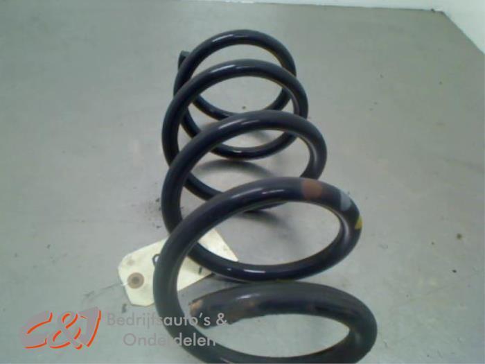 Veerschroef voor van een Opel Vivaro, Auto-onderdelen, Ophanging en Onderstel, Opel, Gebruikt, 3 maanden garantie, Ophalen of Verzenden