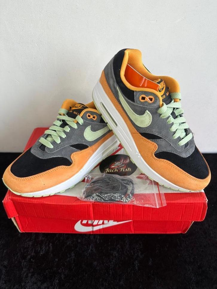 Nike air Max 1 Duck Honey Dew - size 37,5, Kleding | Heren, Schoenen, Nieuw, Sneakers of Gympen, Overige kleuren, Ophalen of Verzenden