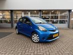 Toyota Aygo 1.0 VVT-i Comfort, Auto's, Toyota, Euro 5, Stof, Gebruikt, Zwart