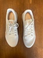 Fitness schoenen, Wit, Ophalen of Verzenden, Sneakers of Gympen, Reebok