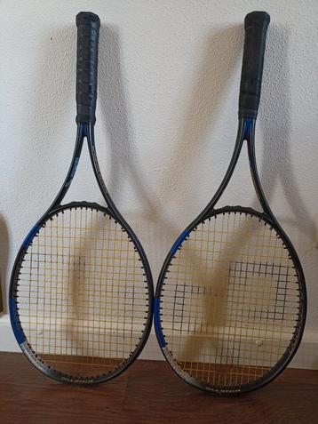 2 identieke Pro Kennex Kinetic ULX tennisrackets beschikbaar voor biedingen