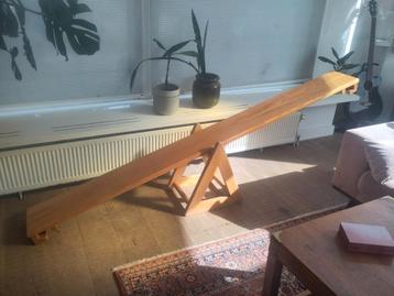 Schilte glijplank met zwiep bokje beschikbaar voor biedingen