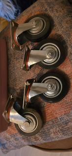 Zwenkwielen 4 stuks, Doe-het-zelf en Verbouw, Zwenkwielen, Ophalen, Zo goed als nieuw