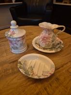 Hadida porselein badkamer set, Antiek en Kunst, Ophalen of Verzenden