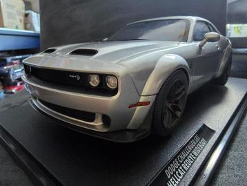 Dodge Challenger SRT Hellcat Redeye Widebody Solido 1:18 beschikbaar voor biedingen