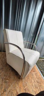 Lederen Fauteuil - Gebruikt, klaar voor ronde 2!, Huis en Inrichting, Fauteuils, Ophalen, Gebruikt, Minder dan 75 cm, Leer