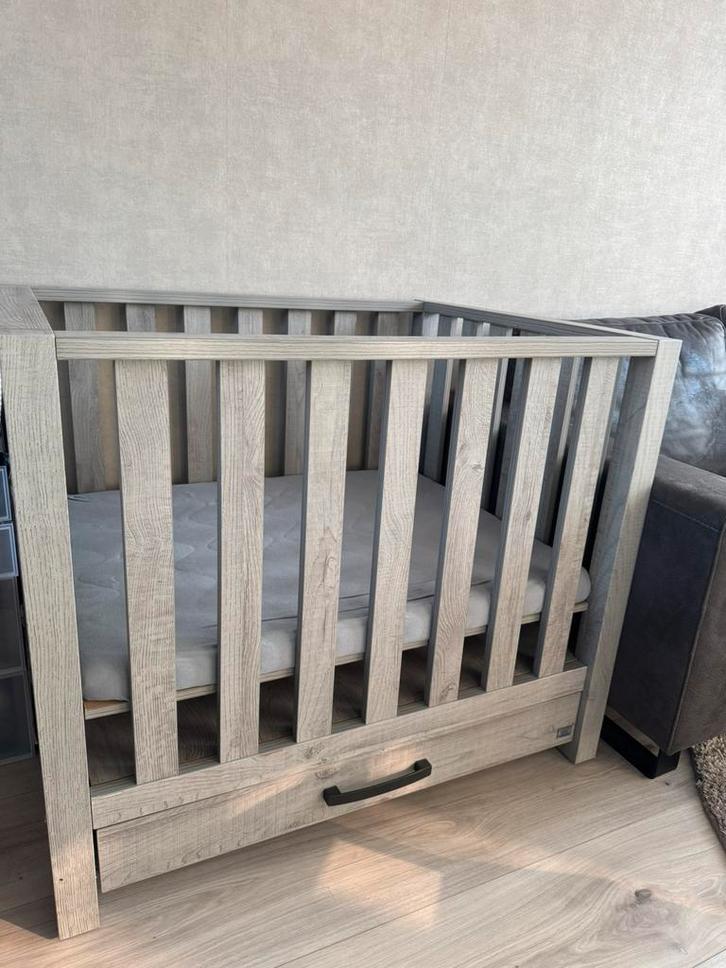 TWF box, Kinderen en Baby's, Boxen, Zo goed als nieuw, Lade, Ophalen