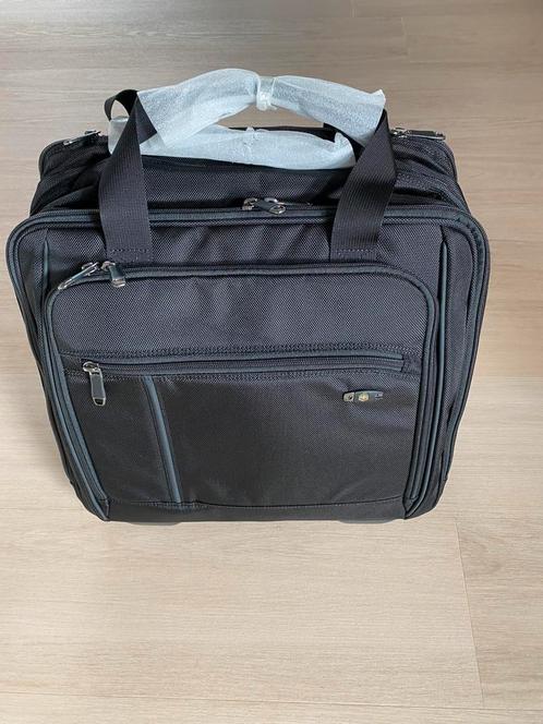 NEW: laptop tas / flight kit / business case / VICTORINOX, Computers en Software, Laptoptassen, Nieuw, Trolleytas, Ophalen of Verzenden