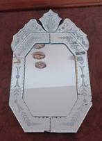 Venetiaanse stijl spiegel met lichte beschadigingen, Ophalen of Verzenden