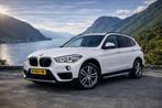 BMW X1 x-drive 2.0i  4x4 192PK Pano Automaat, 1998 cc, 2000 kg, Wit, Vierwielaandrijving
