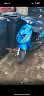 Zip 70 cc, Fietsen en Brommers, Scooters | Piaggio, Ophalen, Zo goed als nieuw, Tweetakt, Zip