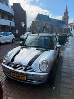 Mini 1.6 16V Cooper Cabrio 2004 Grijs, Auto's, Voorwielaandrijving, Zwart, 4 cilinders, Cabriolet