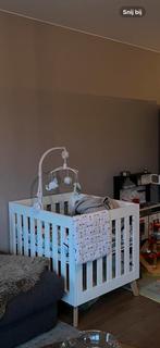 Mooie twf box riva met kussen en boxkleed, Kinderen en Baby's, Boxen, Ophalen of Verzenden, Gebruikt, Boxkleed