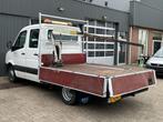 Volkswagen Crafter 50 2.0 TDI L2H1 DC Open laadbak Laadkraan, Auto's, Euro 5, Gebruikt, Zwart, 4 cilinders