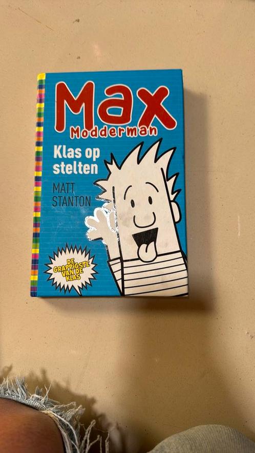 Matt Stanton - Klas op stelten, Boeken, Kinderboeken | Jeugd | onder 10 jaar, Zo goed als nieuw, Ophalen of Verzenden