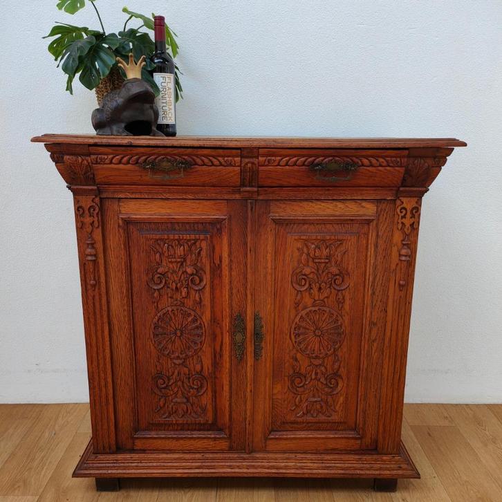 Antieke, Vintage houten ladekast commode dressoir 205, Huis en Inrichting, Kasten | Ladekasten, Gebruikt, Eikenhout, Ophalen of Verzenden