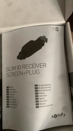Nieuw somfy slim io receiver screen + plug 1811684b/1422, Doe-het-zelf en Verbouw, Rolluiken, Ophalen of Verzenden, Zo goed als nieuw
