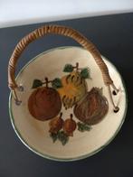 Schaal met rieten hengsel kweepeer mispel, Ophalen of Verzenden