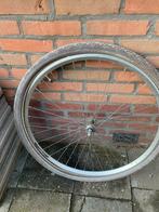 Voorwiel 28 inch, Fietsen en Brommers, Fietsonderdelen, Ophalen of Verzenden, Zo goed als nieuw, Algemeen, Wiel