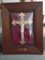 Te koop: Mooi Kruisbeeld Christuskruis onder bol glas., Ophalen
