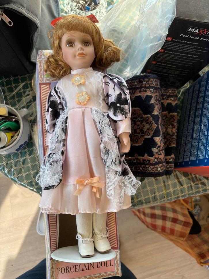 Antieke Porseleinen Pop, Kinderen en Baby's, Speelgoed | Poppen, Nieuw, Overige typen, Ophalen of Verzenden