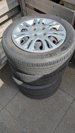 wieldoppen Hyundai i20 2009,  185 60 R15, Auto diversen, Wieldoppen, Ophalen, Gebruikt