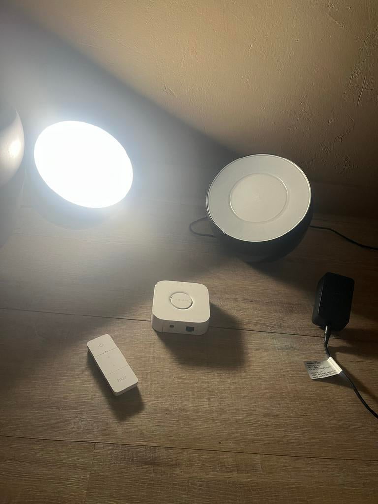 Philips Hue Set incl. Bridge & Afstandsbediening, Ophalen of Verzenden, Zo goed als nieuw, Kunststof, Minder dan 50 cm