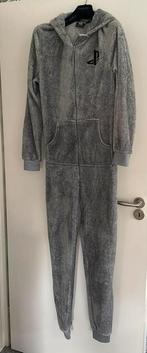 Grijze playstation onesie maat XS-S, Ophalen of Verzenden, Zo goed als nieuw, Maat 34 (XS) of kleiner, Grijs