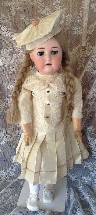 Prachtige antieke Bruno Schmidt pop., Antiek en Kunst, Antiek | Speelgoed, Ophalen of Verzenden