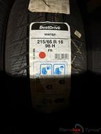 snow nieuw 215/65R16 BestDrive 215/65 R16 215/65/16 2156516, 215 mm, -, Nieuw, Band(en)